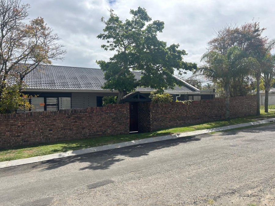 3 Bedroom Property for Sale in Gonubie Eastern Cape